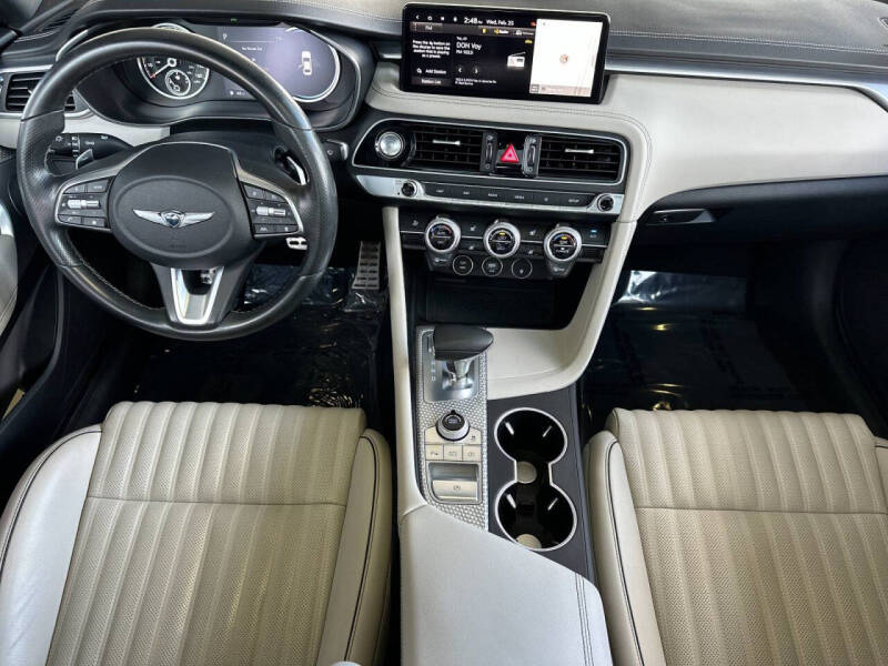 2023 Genesis G70