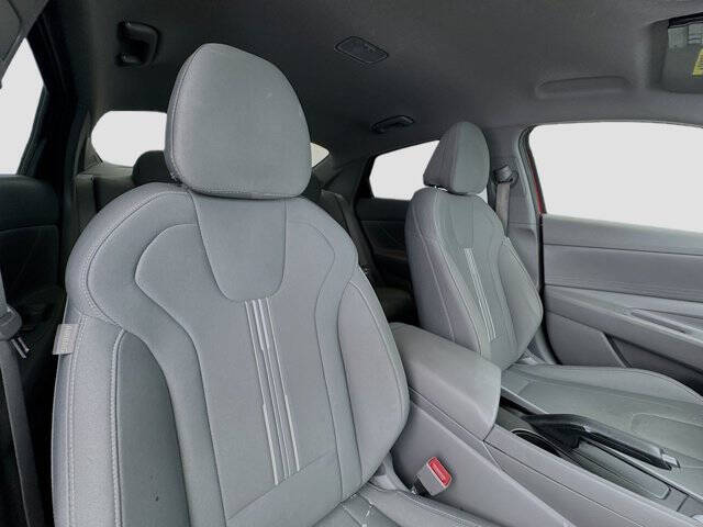 2022 Hyundai Elantra