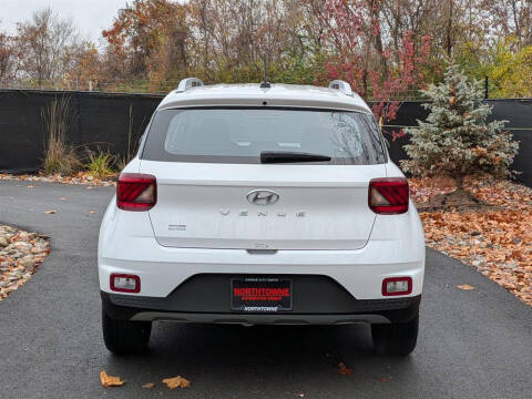 2024 Hyundai Venue SEL
