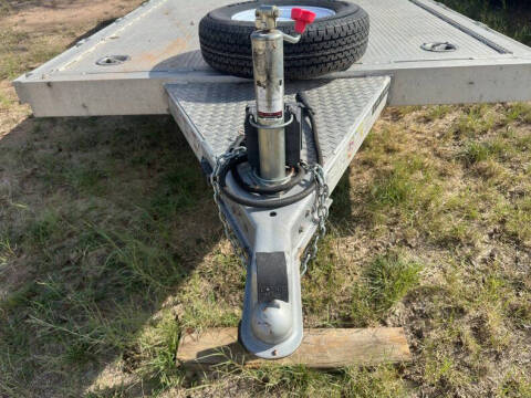 2021 Featherlite Trailer FL3182-20