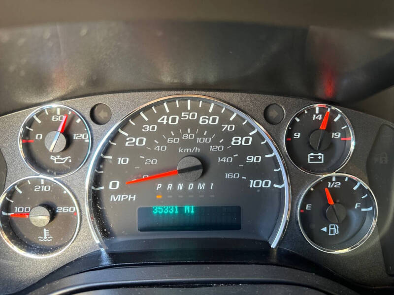 2023 GMC Savana 2500