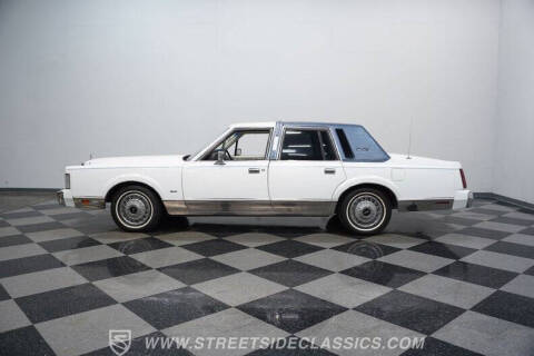 1985 Lincoln Town Car