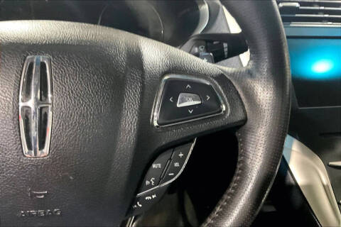 2016 Lincoln MKZ