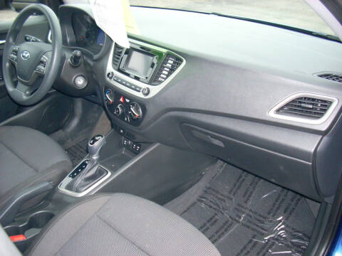 2022 Hyundai Accent SE