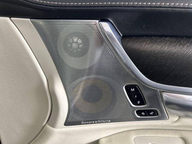 2017 Volvo V90 Cross Country T6