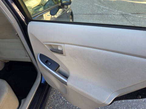 2013 Toyota Prius Four