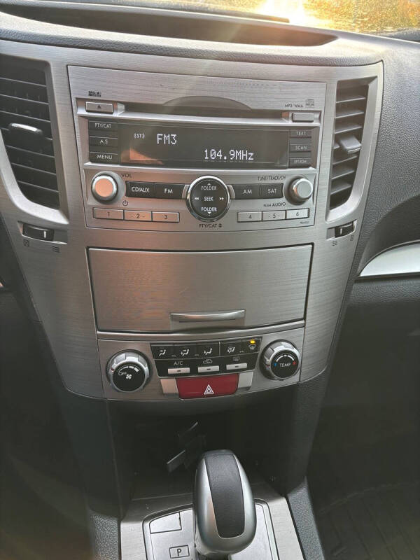 2011 Subaru Outback 2.5i Premium