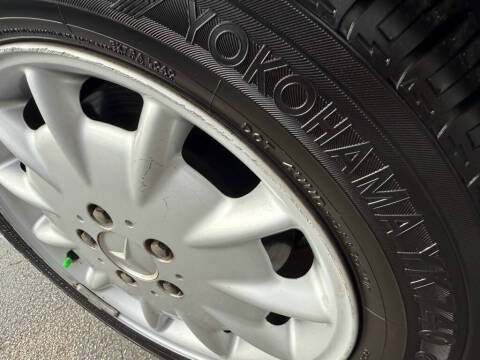 2001 Mercedes-Benz E-Class E 320