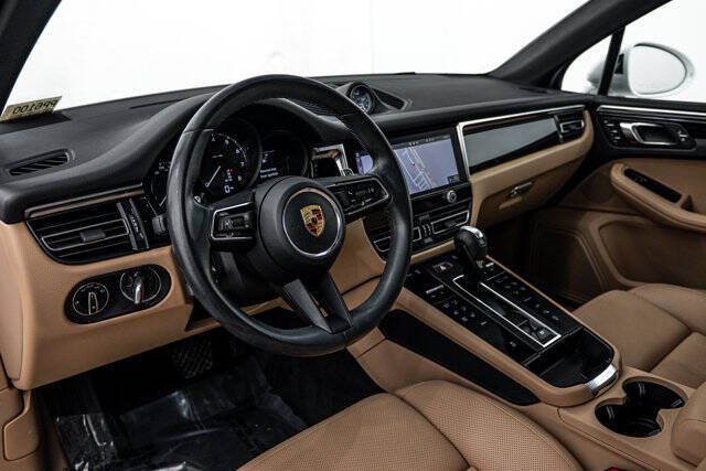 2023 Porsche Macan