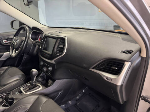 2018 Jeep Cherokee Latitude Plus