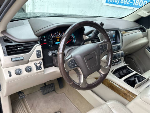 2017 GMC Yukon Denali