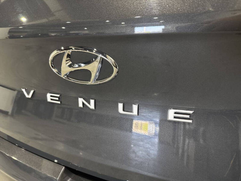 2025 Hyundai Venue Limited