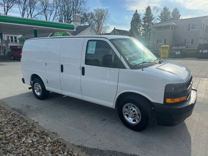 2018 Chevrolet Express Cargo Work Van photo 8