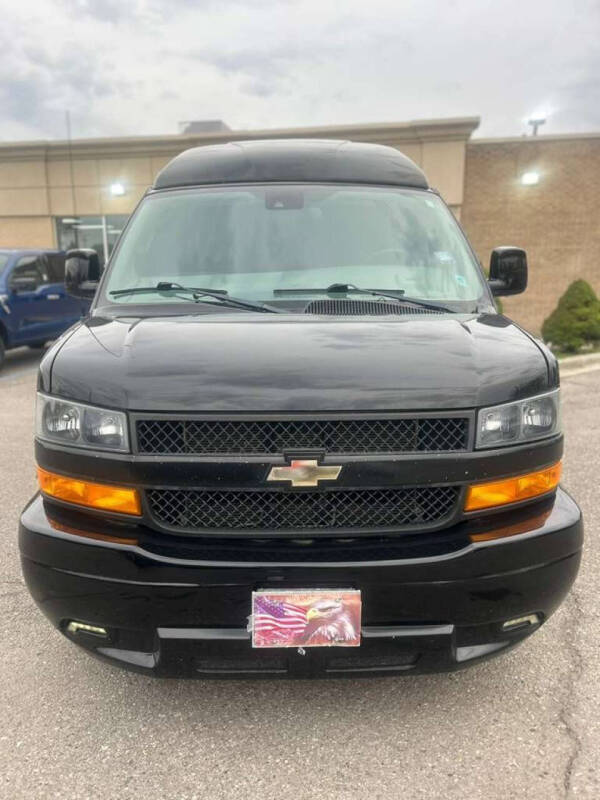 2019 Chevrolet Express 2500