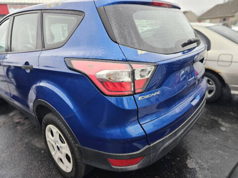 2018 Ford Escape S