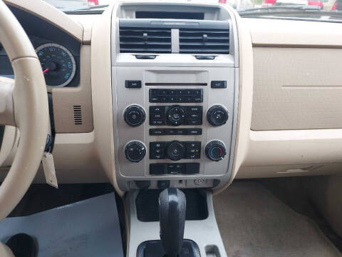2011 Ford Escape XLT