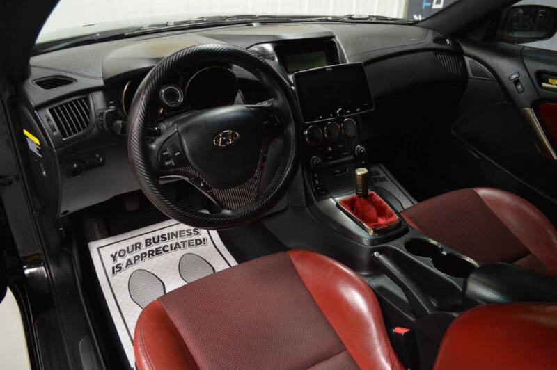 2013 Hyundai Genesis Coupe 2.0T R-Spec