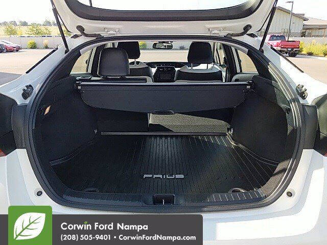 2019 Toyota Prius XLE AWD-e