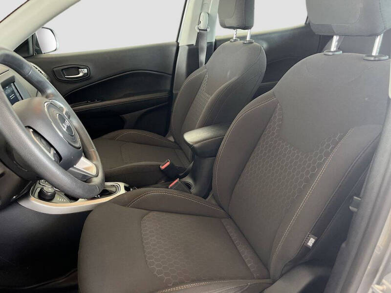 2019 Jeep Compass Sport