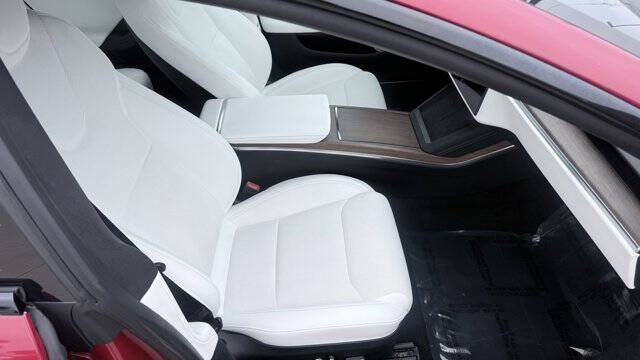 2023 Tesla Model S Standard Range