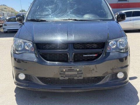 2016 Dodge Grand Caravan R/T