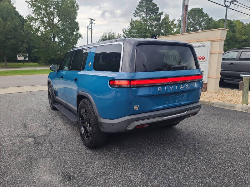 2023 Rivian R1S Launch Edition