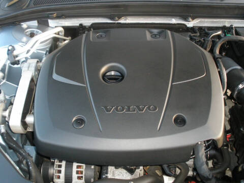 2018 Volvo S90 T5 Momentum