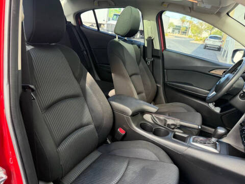 2014 Mazda MAZDA3 i Touring