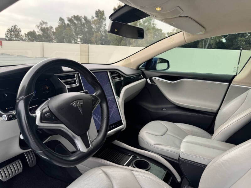 2015 Tesla Model S P85D