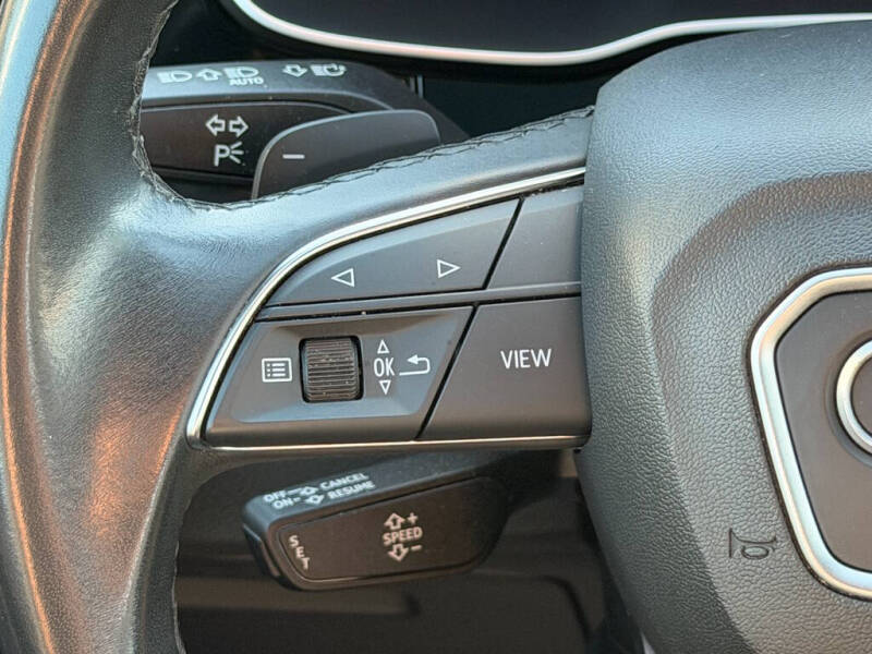 2023 Audi Q3 quattro S line Premium 45 TFSI