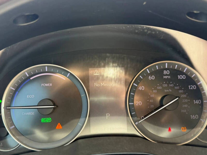 2016 Lexus ES 300h