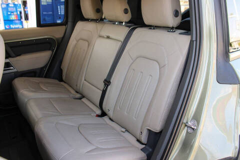 2021 Land Rover Defender 110 SE