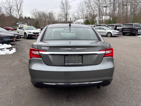 2012 Chrysler 200 Limited