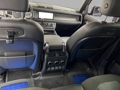 2020 Land Rover Defender 110 S