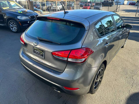 2016 Kia Forte5 LX