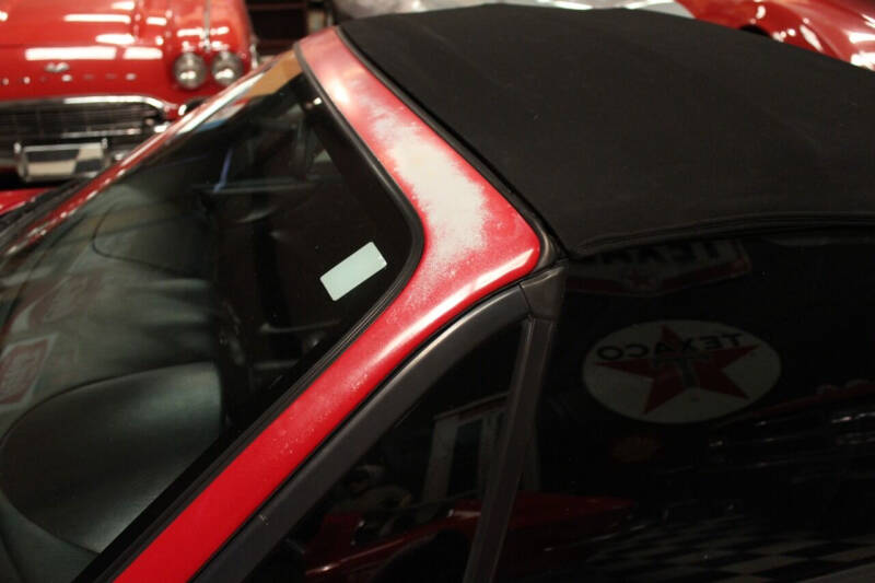 2003 Mazda MX-5 Miata