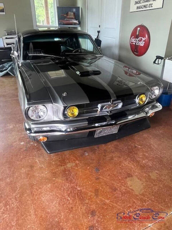 1966 Ford Mustang Custom Fastback