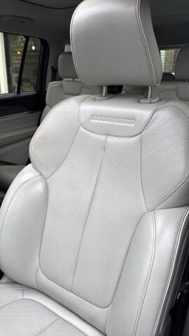 2022 Jeep Grand Cherokee L Overland