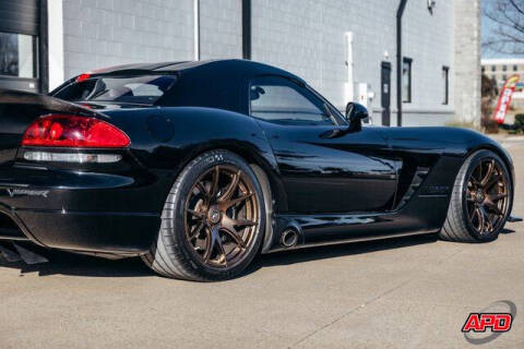 2004 Dodge Viper SRT-10