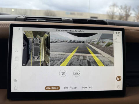 2024 Land Rover Defender 130 P400 X-Dynamic SE