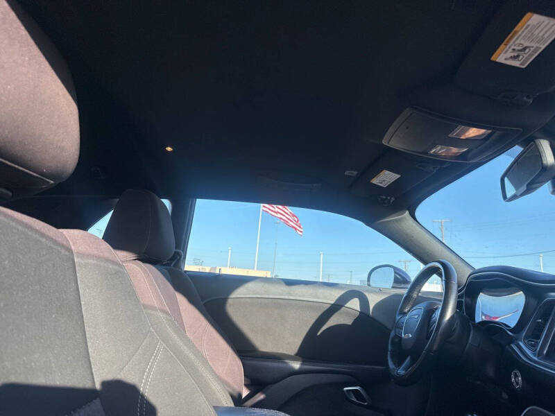 2020 Dodge Challenger SXT
