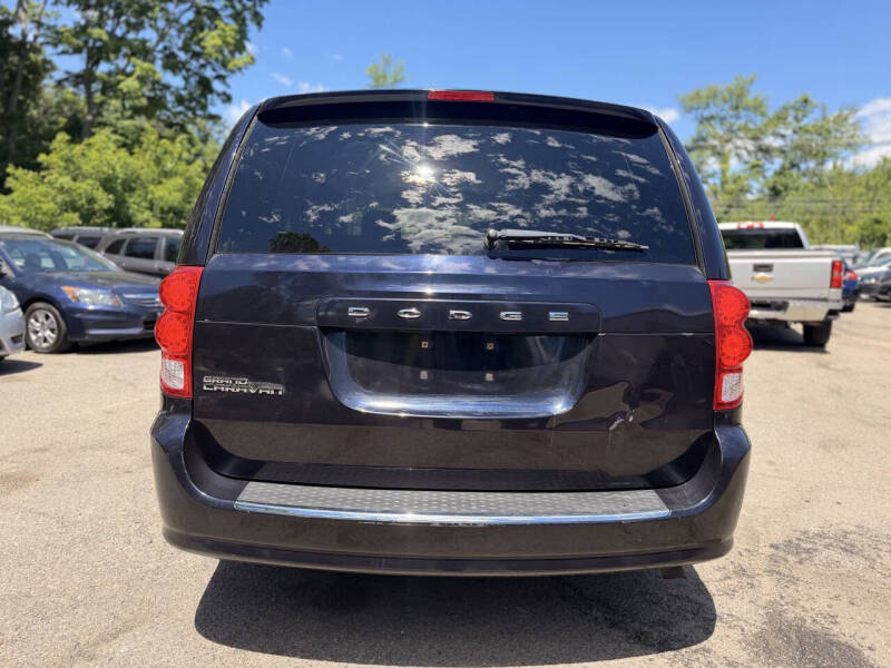 2011 Dodge Grand Caravan Express