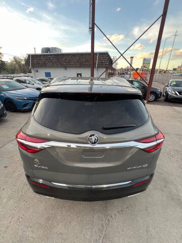 2018 Buick Enclave Essence