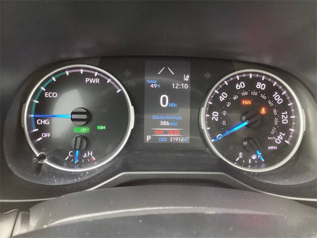 2021 Toyota RAV4 Hybrid XLE