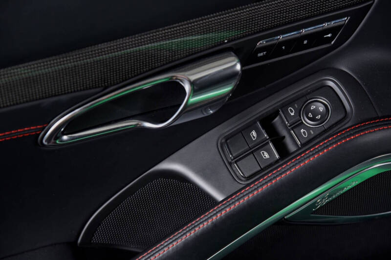 2015 Porsche 911 Turbo S