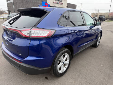 2015 Ford Edge SE