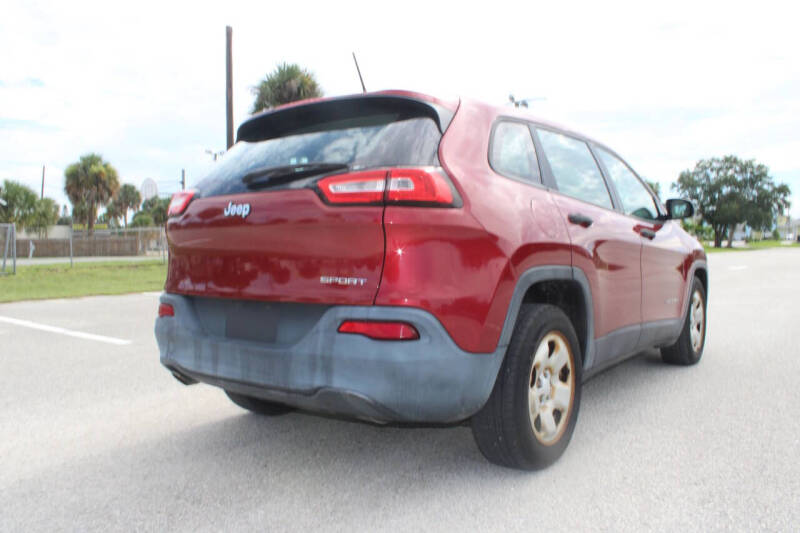 2014 Jeep Cherokee Sport
