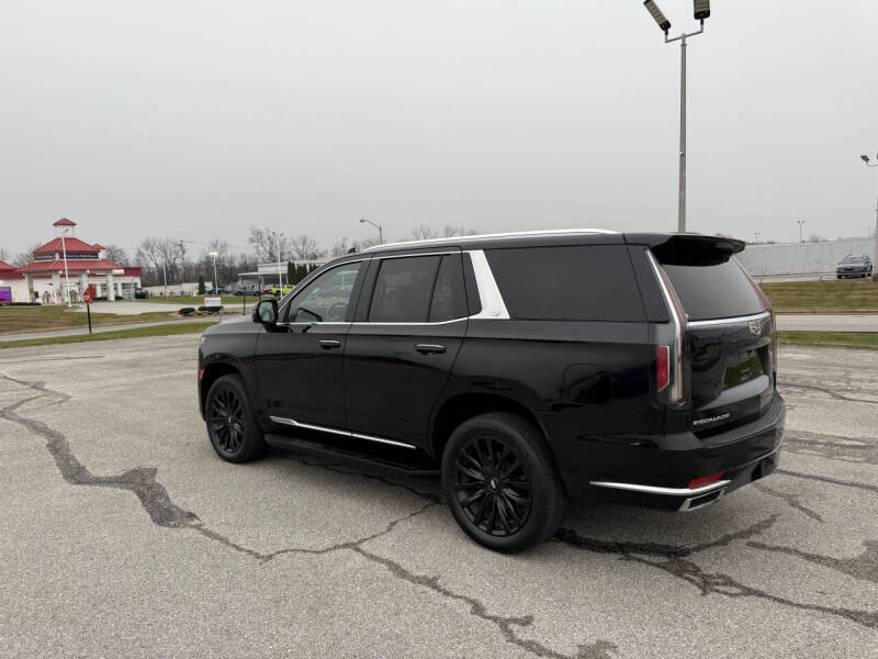 2022 Cadillac Escalade Luxury