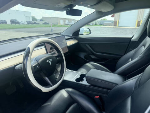 2021 Tesla Model 3 Standard Range Plus