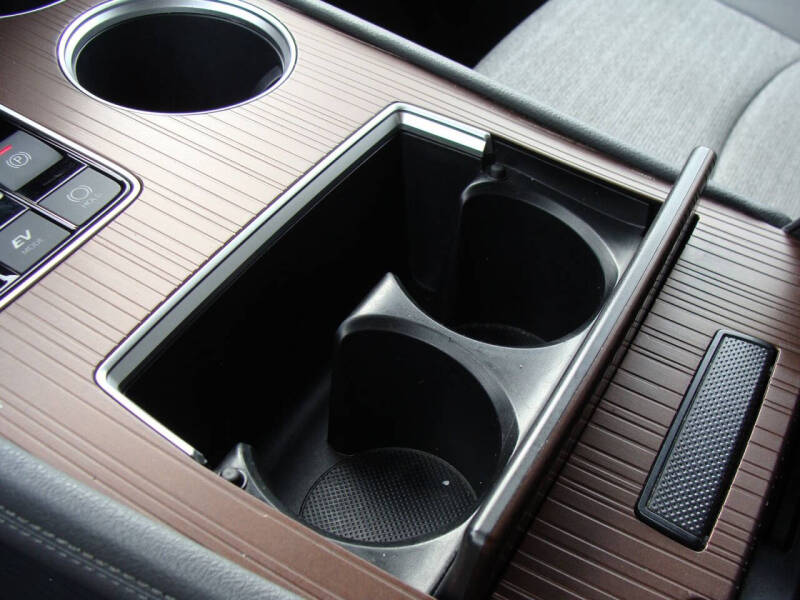 2021 Toyota Sienna LE 8-Passenger